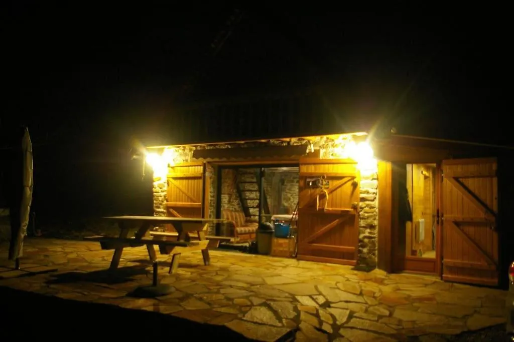 Alos Ancienne Grange Renovee Chez Blazy别墅 木屋 Alos (Ariege)
